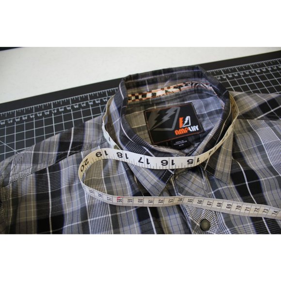 Amp Lify  /Long sleeved button up/ (Size M) Gray/Black - Picture 6 of 15